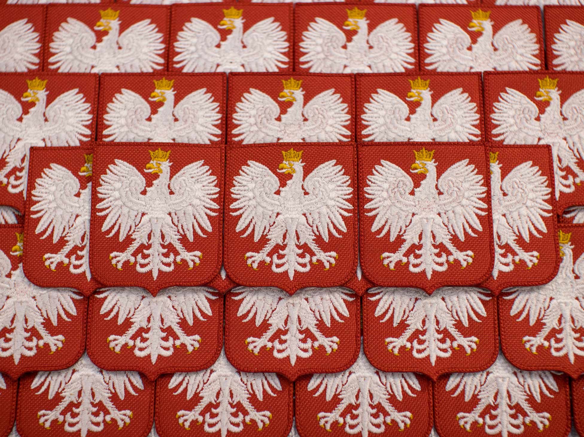 Emblematy z godłem Polski