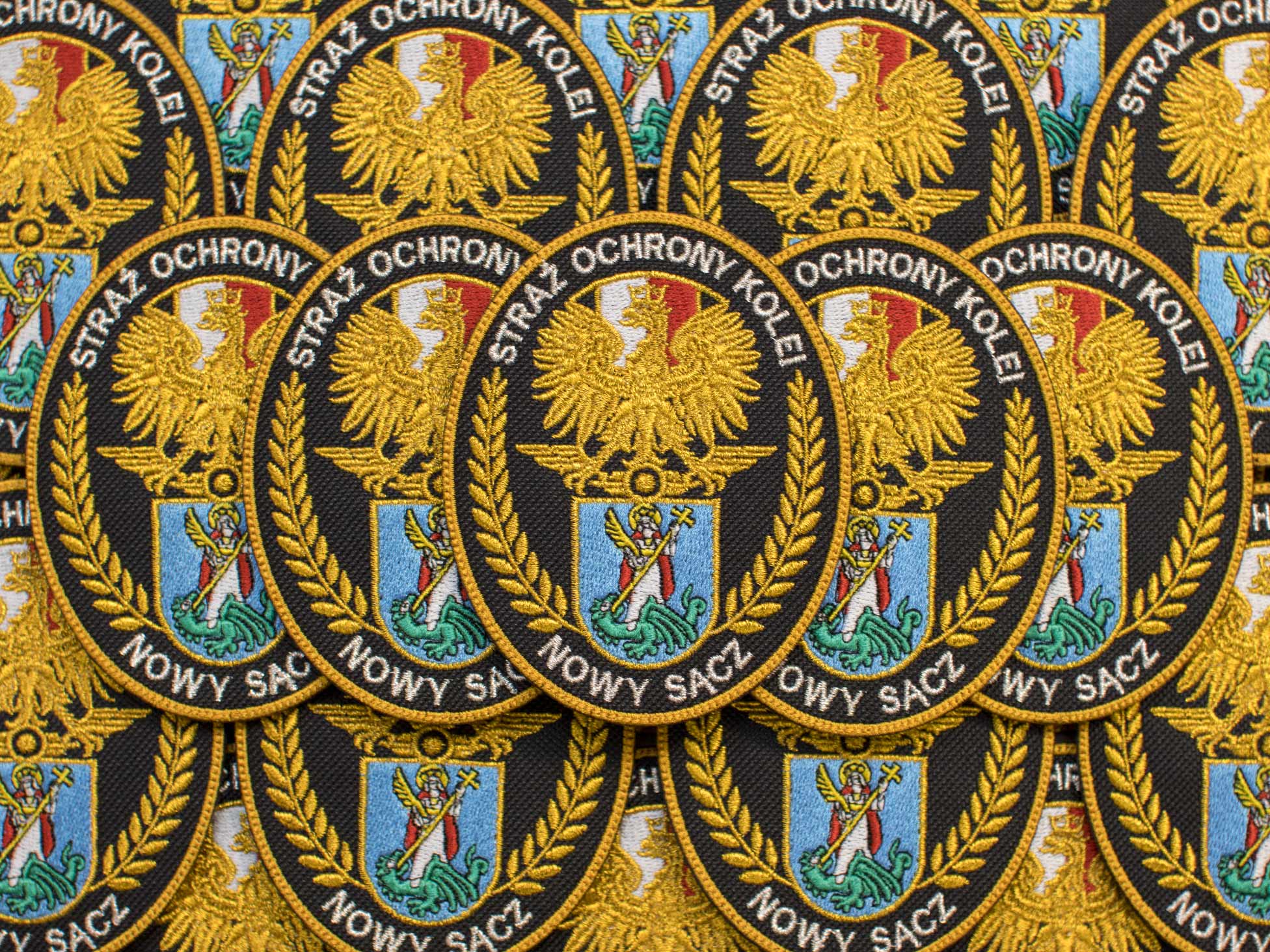 Emblematy na ramię
