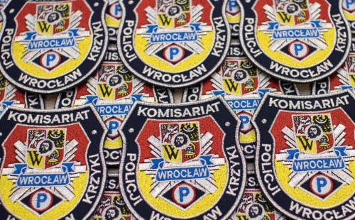 tarcza-policja-komisariat-policji-wrocław-krzyki